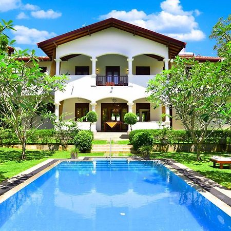 Boutique Villa Shanthi Hikkaduwa Buitenkant foto