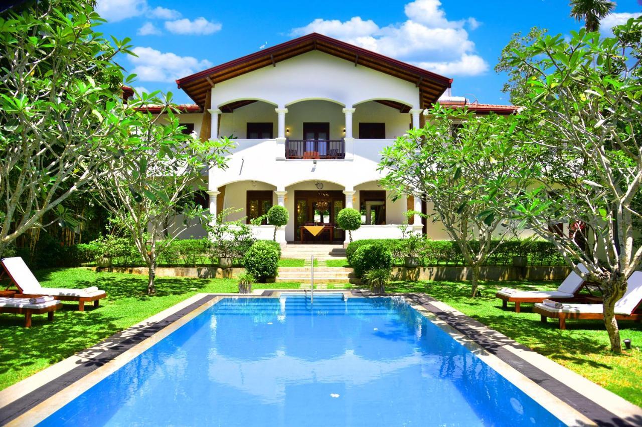 Boutique Villa Shanthi Hikkaduwa Buitenkant foto