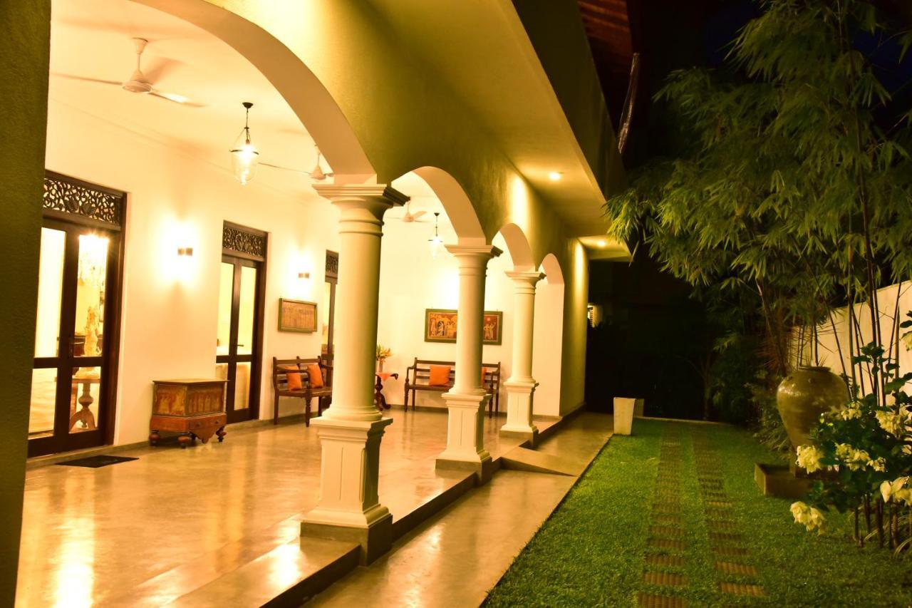 Boutique Villa Shanthi Hikkaduwa Buitenkant foto